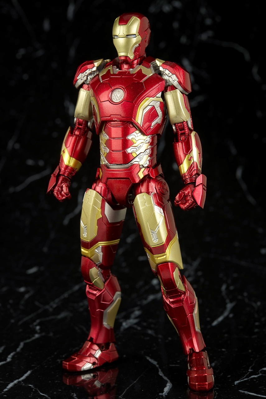 SUPREME MECHA:  Review  - S.H.F - Iron Man mark 43