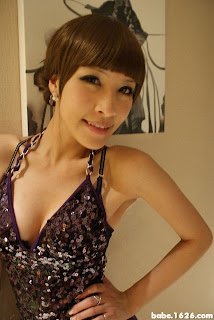 Yufei Yang Taiwanese girl Hot cleavage photo 38