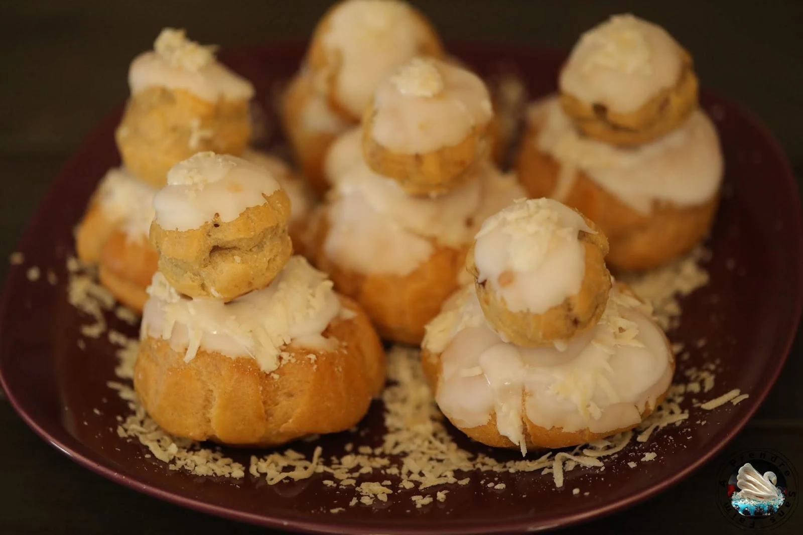 Religieuses à la noix de coco