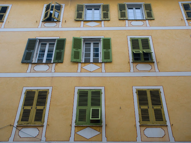 jiemve, le temps d'une pose, Corse, Bastia, façade