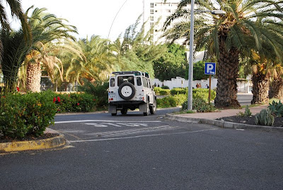 Land Rover Defender 110