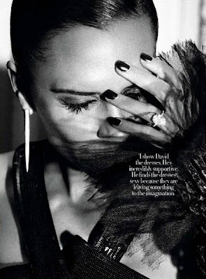 Victoria Beckham on Harper's Bazaar Magazine December 2009 sexy pics