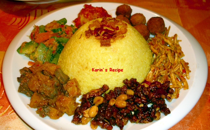 Karin's Recipe: Nasi Kuning-Tumpeng Kuning (Indonesian 