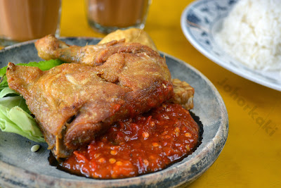 Johor-Ayam-Penyet