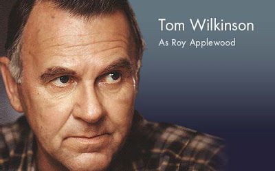 actores cinematograficos Tom Wilkinson