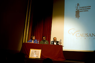 Presentación del Libro Dinosaurios en el Cine Teatro Auditorium de Puerto Madryn