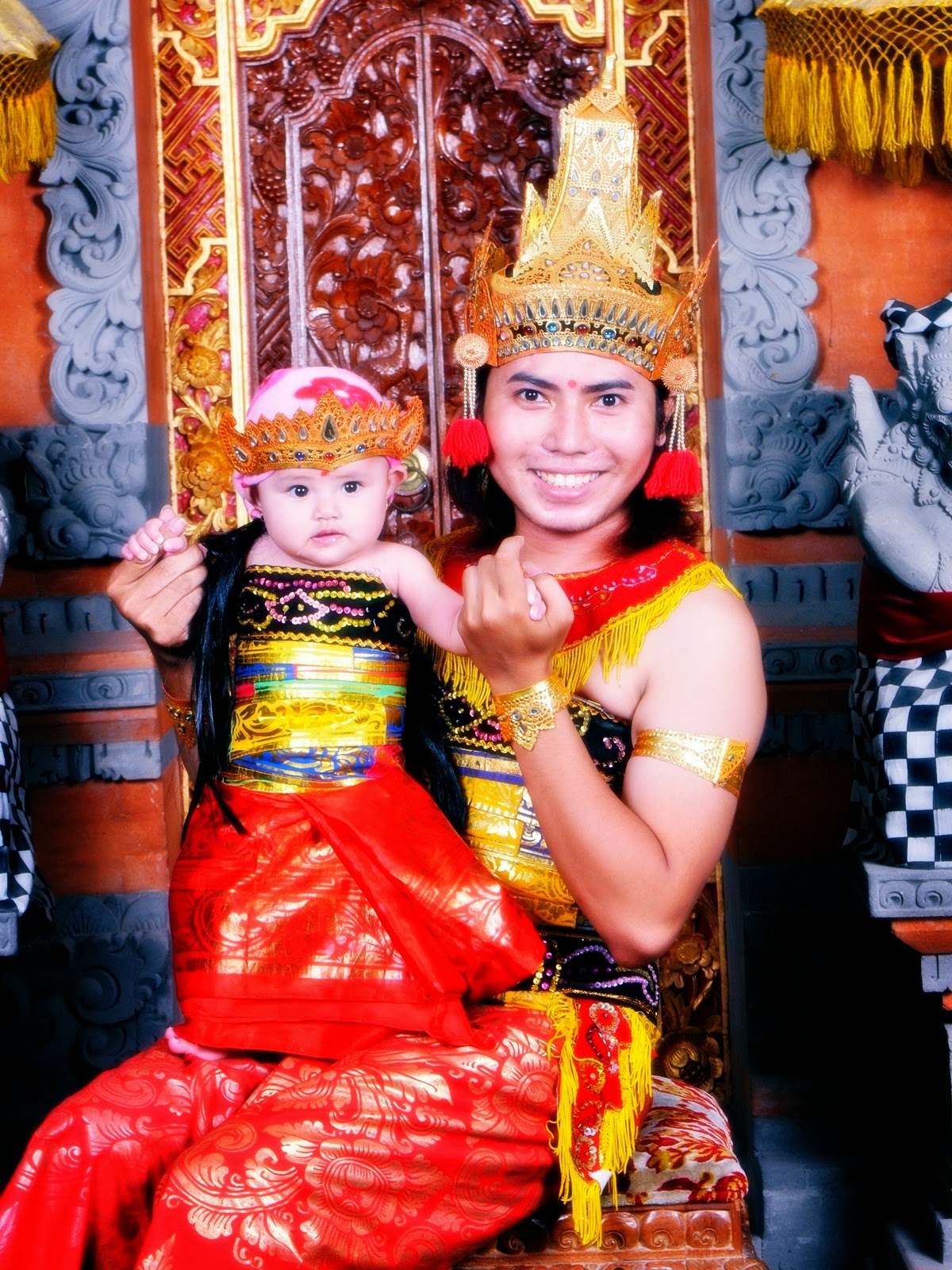 Arachely serena Pramudya: baju adat Bali