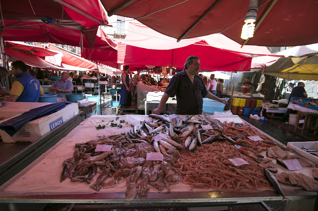 La pescheria-mercato del pesce-Catania