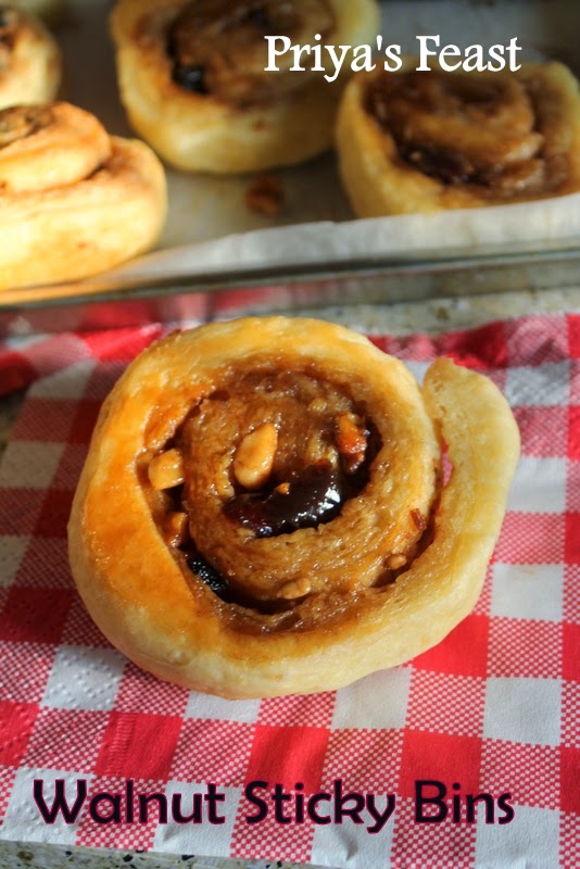 Walnut sticky buns