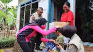 Polres Malang dan Bhayangkari Salurkan Bantuan Korban Banjir di Sumbermanjing Wetan