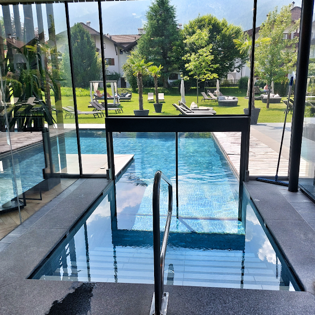 hotel piscina esterna riscaldata