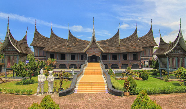 museum adityawarman museum aditya warman, musem aditya warman, museum di padang, musem di sumbar.