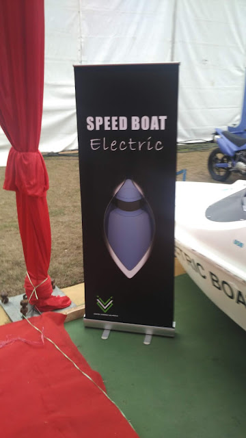 Roll Up Banner Speed Boat