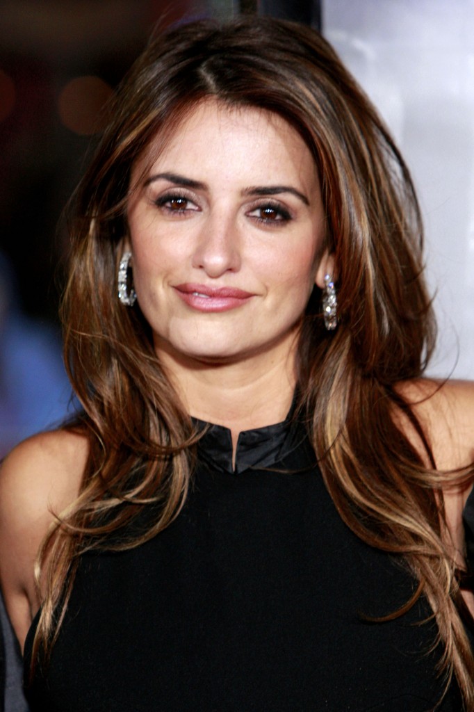 Penélope Cruz Hairstyles