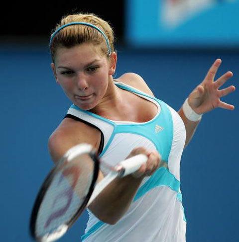 Simona Halep Scarlett Johansson Style over substance