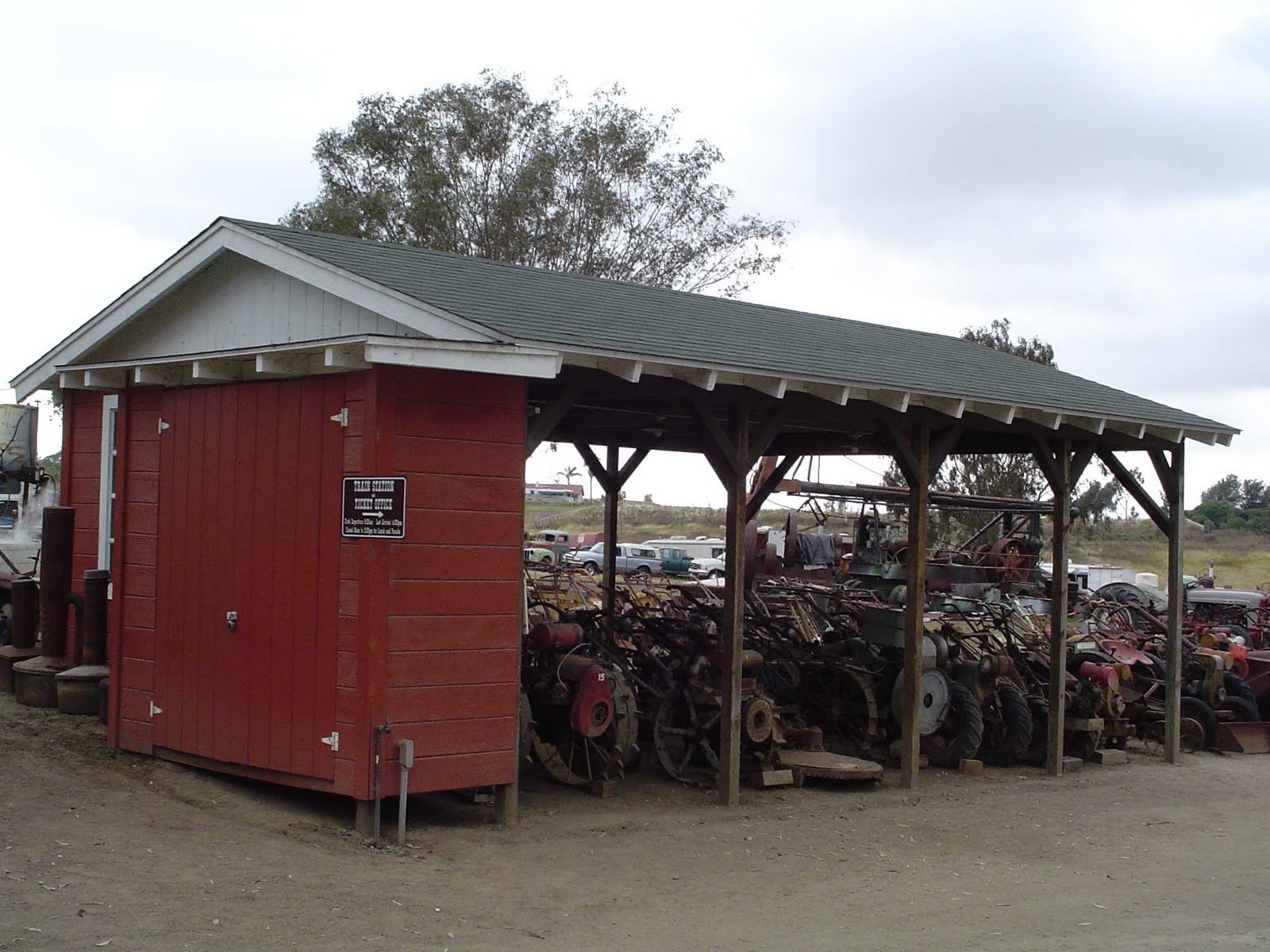 easy building shed and garage: tractor shed pictures