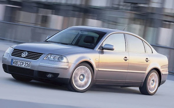 Volkswagen Passat W8 2004