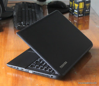 Jual Laptop Toshiba C40-A Celeron B815 ( 14-Inch ) - Banyuwangi