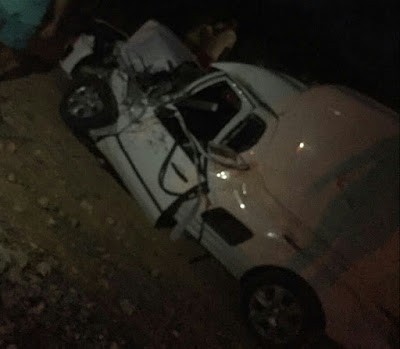 Urgente: Carro de Acopiara-CE, que trafegava de Sucesso à Crateús colide com trem; um morre e outro fica ferido