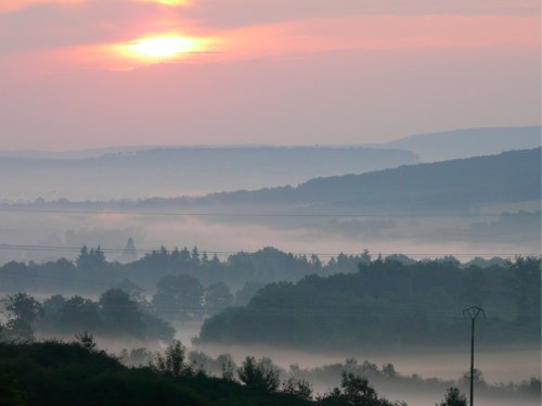 Misty Sunrise in Le Gros Chigy.jpg