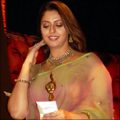 Nagma Hot Cooool Girls Wallpaper