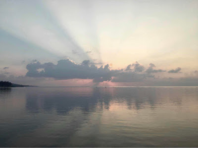 Sunrise at French Cay Roatan