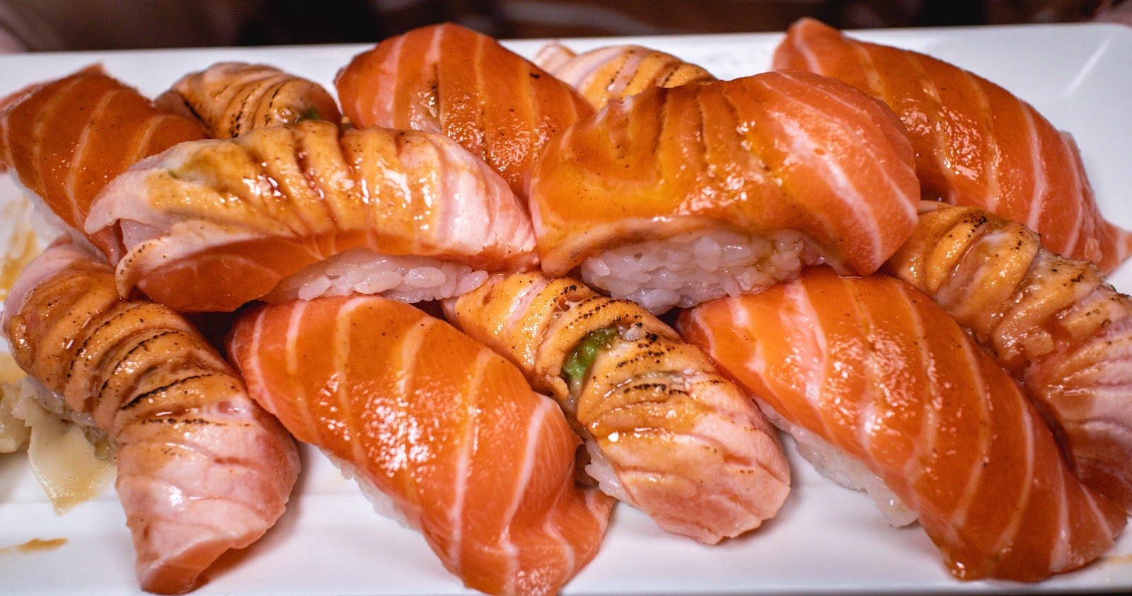 台南日料 府連壽司 東區美食 平價日本料理超人氣 爆紅鮭魚握壽司好適合夏日品嘗