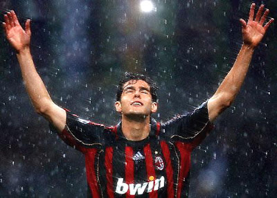 Italian AC Milan intend to do to acquire Real Madrid midfielder Kaka
