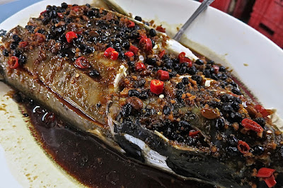 HK Mong Kok Kui Ji Kitchen - steamed fish head black bean sauce