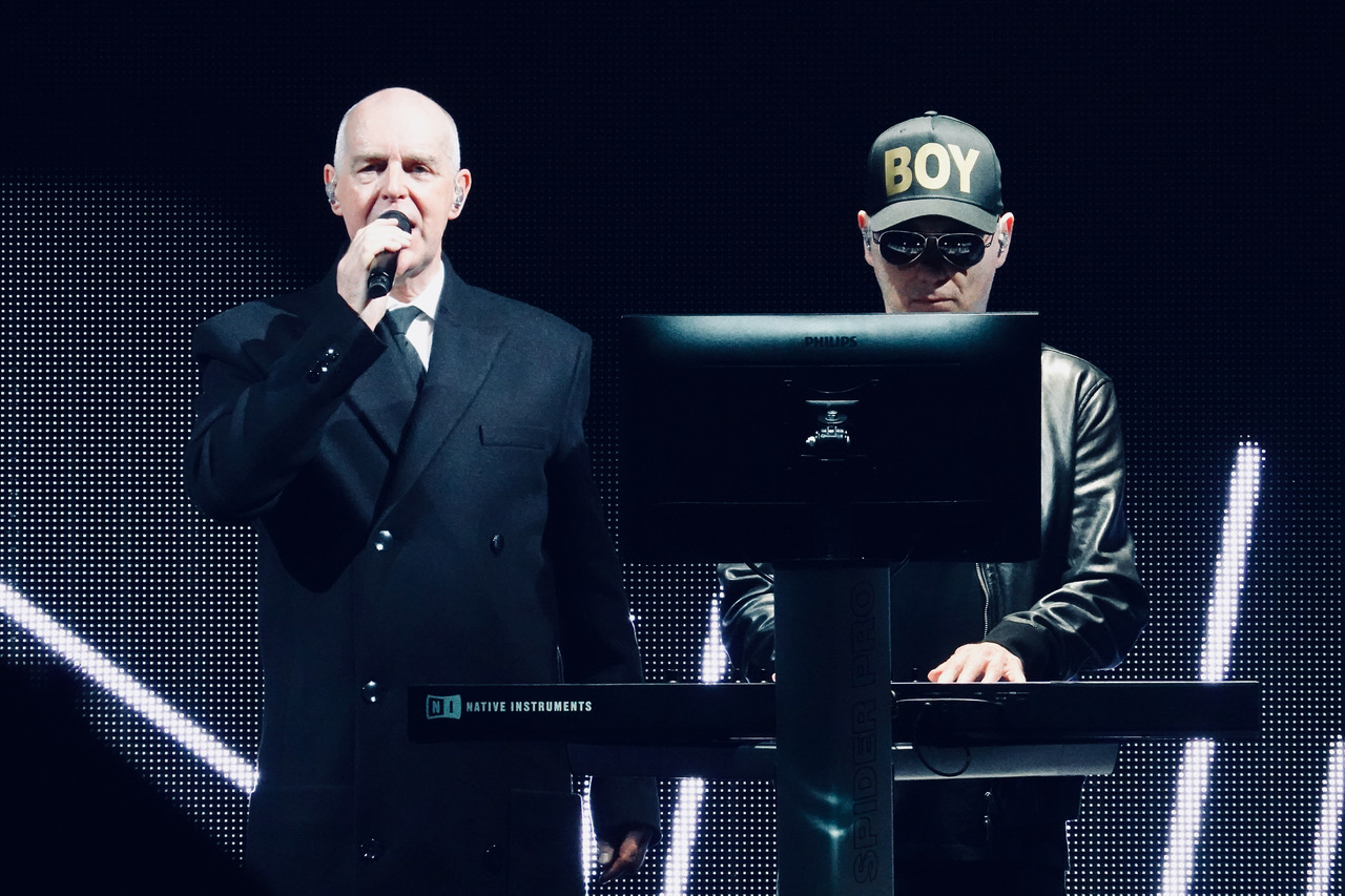 neulich als ich dachte: Der eine singt, der andere sieht fern: Pet Shop  Boys in der Frankfurter Jahrhunderthalle