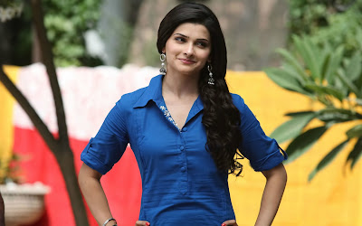 PRACHI DESAI HD WALLPAPER FREE DOWNLOAD 56