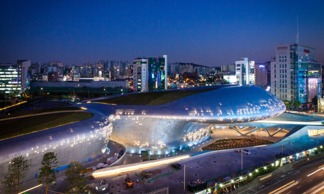 Open Dongdaemun Design Park Plaza by Zaha Hadid