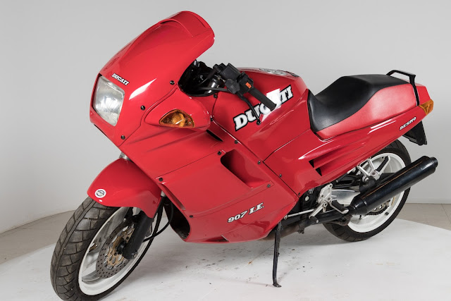 1990 Ducati Paso 907 I.E. for sale at Ruote Da Sagno S.R.L. for EUR 4,600 - #Ducati #motorbike #forsale