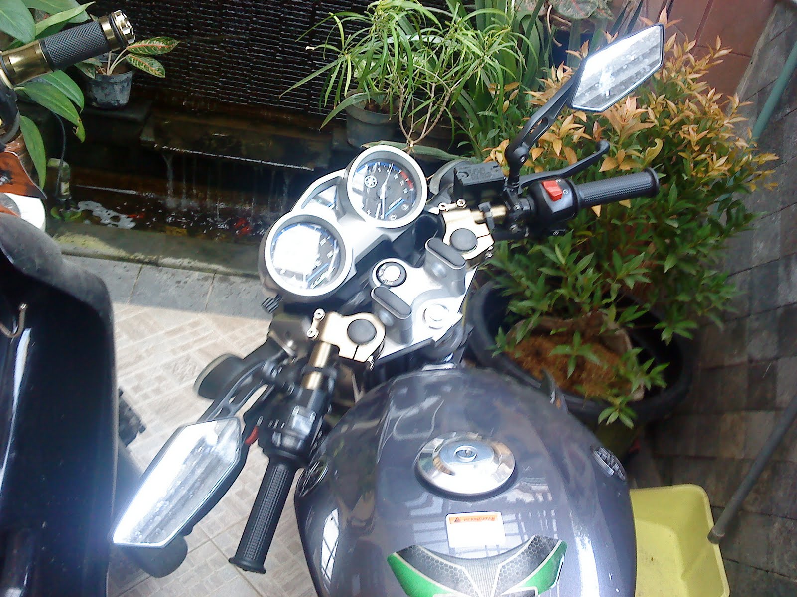 PAdis Blog Stang Jepit Di Vixion