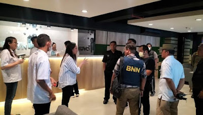 Perkembangan 10 Orang Hasil Razia BNNK Surabaya di Twin Tower Hotel