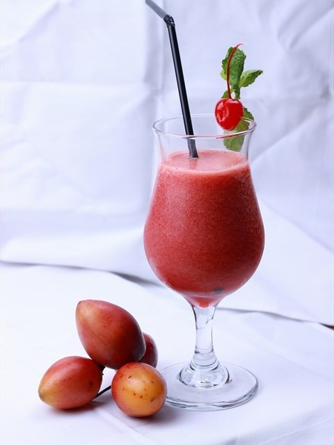 Sudah pernah mengenal terong Belanda? segar dan manfaatnya luar biasa lho buat dibikin minuman