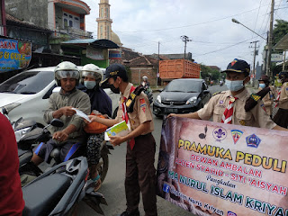 MA Nurul Islam Kriyan Jepara Bagikan 500 Masker 