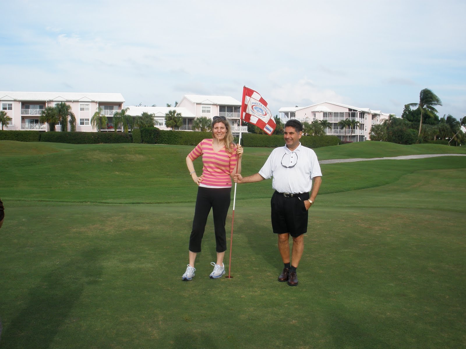 Golf Course Wedding Thelma and Louise