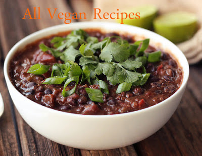 Chipotle Black Bean and Quinoa Stew Vegan Recipe on Slow Cooker