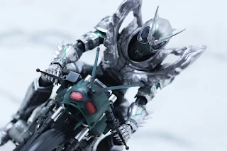 REVIEW SHFiguarts Battle Hopper [ Kamen Rider BLACK SUN ], Bandai