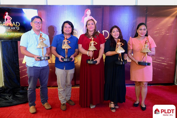 PLDT Home Biz awards most inspiring mompreneurs in Gawad Madiskarte