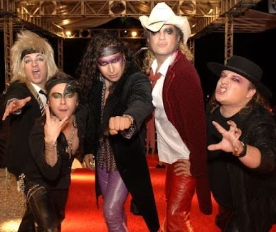 Foto de Moderatto posando para los fans