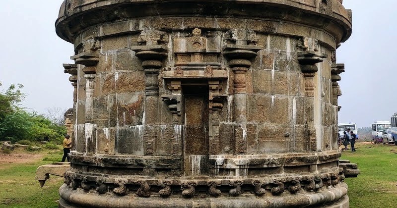 Sri Agastheeswarar Temple, Irumbanadu, Pudukkottai District, Tamil Nadu.
