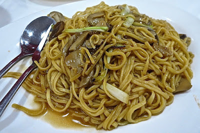 Ah Yat Kitchen (阿一厨坊), ee fu noodles