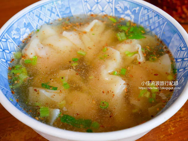 南投美食｜阿婆慢慢麵：水里市場柴燒老滋味 -餛飩湯