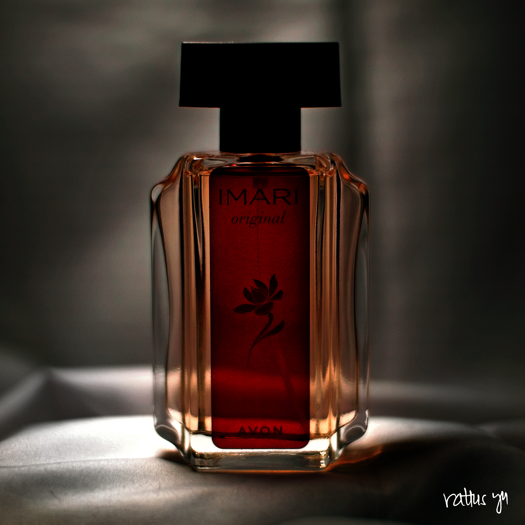 Avon Imari 'Original' EDC (2015), A Unisex Chypre-Floral Fragrance