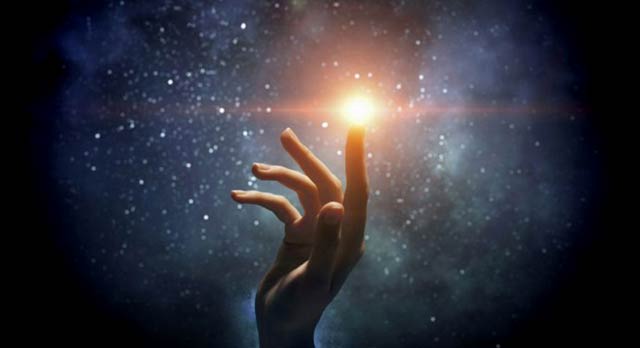 6 pasos para recargar tu energía espiritual usando tus manos