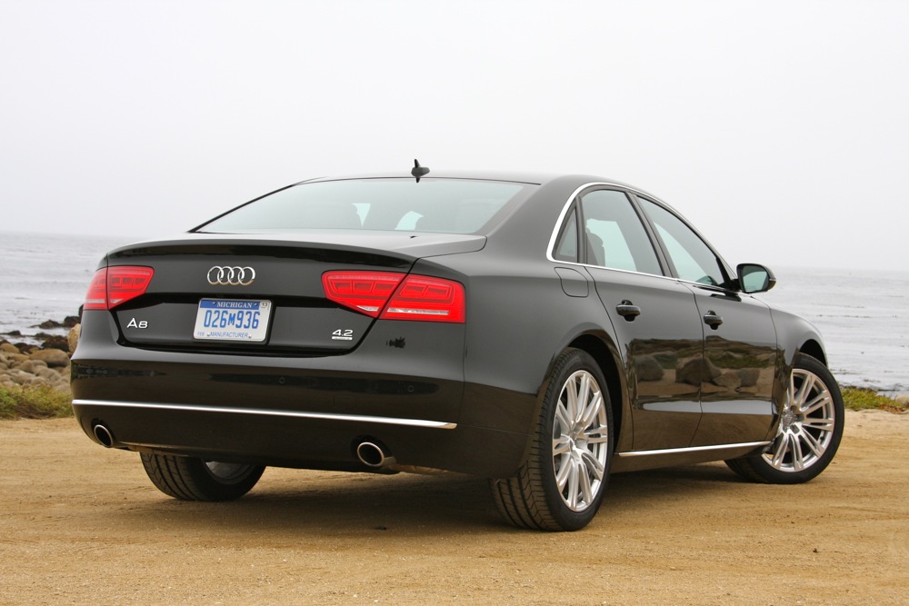 2011 Audi A8 HD WALLPAPER