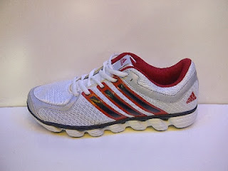 sepatu adidas running putih murah