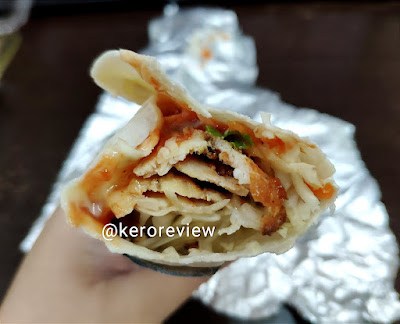 ีัวิว เคบับ มอนสเตอร์ เคบับไก่เพิ่มชีส และเคบับไก่ (CR) Review Chicken Kebab w/ Cheese and Chicken Kebab, Kebab Monster Food Truck.